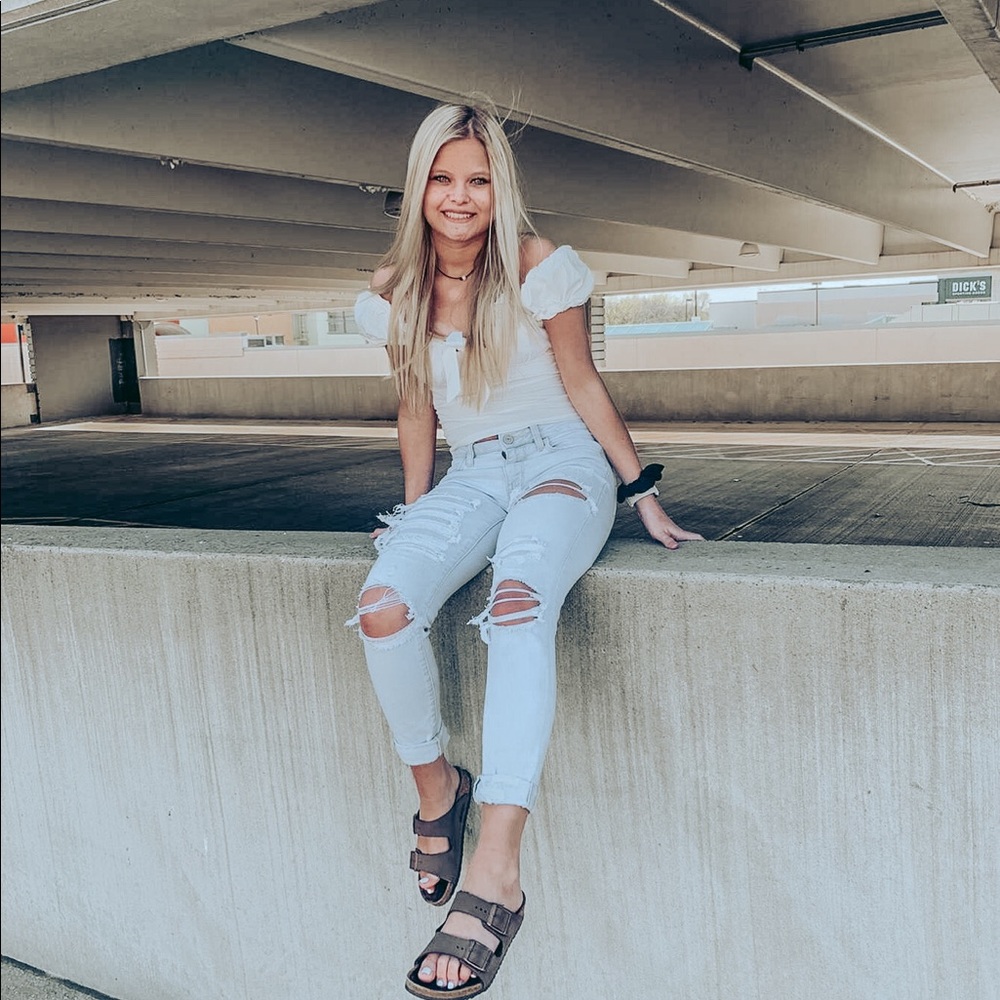 Meet your Posher, Alli